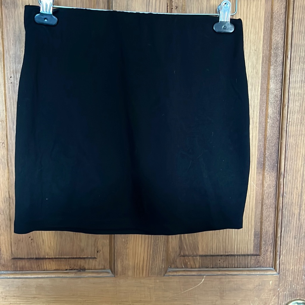 Black Large Mini Skirt